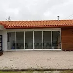 Casa Moderna Proxima Da 別荘