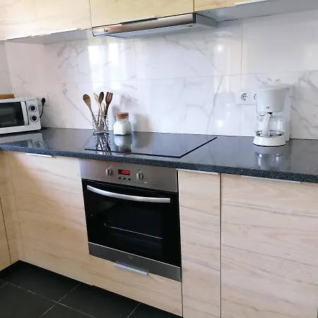 Casa Moderna Proxima Da *