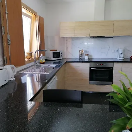 Casa Moderna Proxima Da Hébergement de vacances
