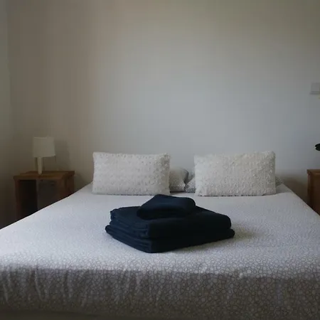 Casa Moderna Proxima Da Hébergement de vacances *