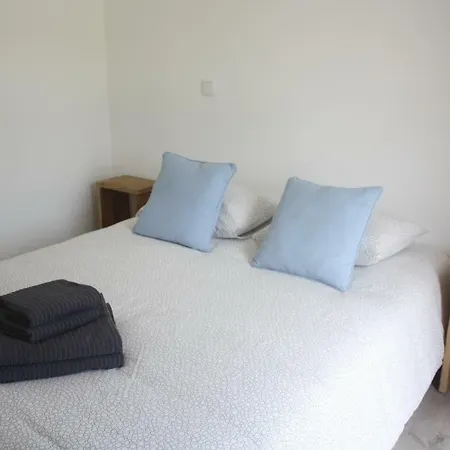 Casa Moderna Proxima Da Hébergement de vacances