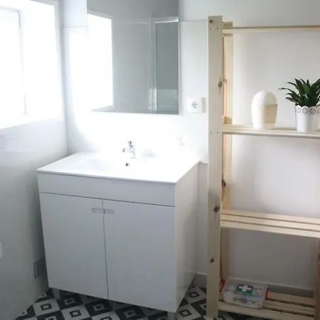 Casa Moderna Proxima Da * Santa Catarina (Aveiro)