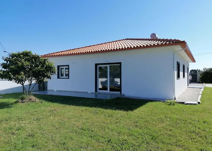 Casa Moderna Proxima Da Santa Catarina (Aveiro)
