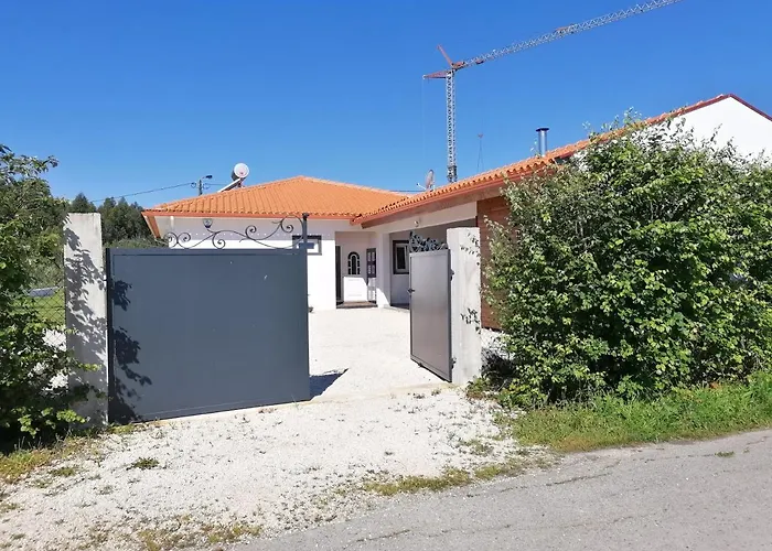 Casa Moderna Proxima Da 別荘