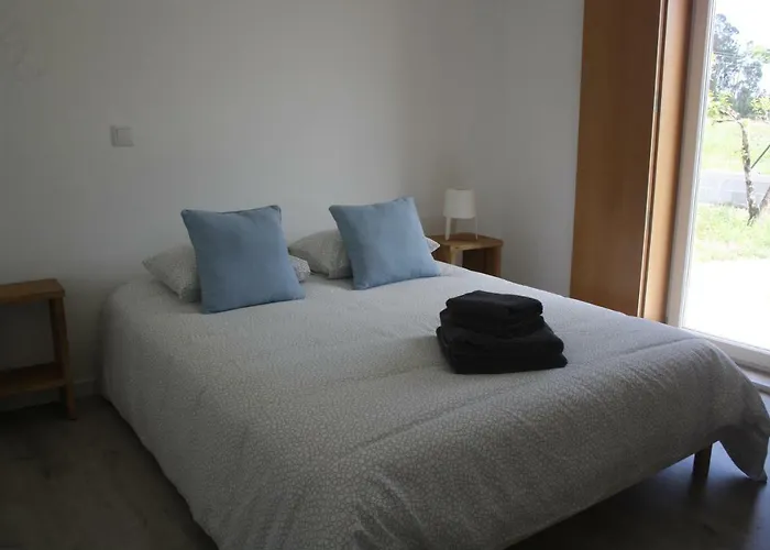 Casa Moderna Proxima Da Santa Catarina (Aveiro)