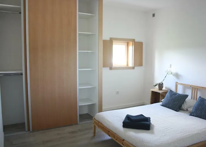 Casa Moderna Proxima Da * Santa Catarina (Aveiro)